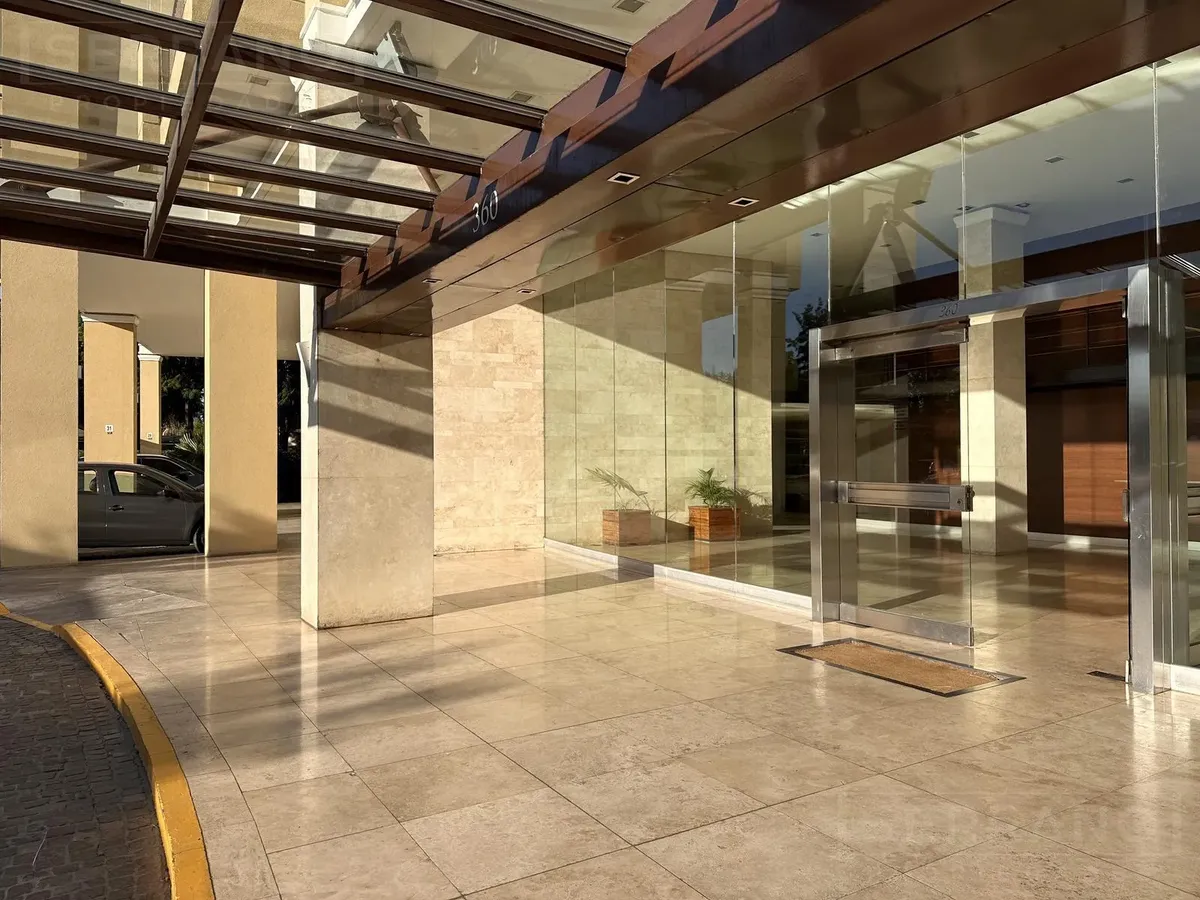 Studio apartment with balcony and pool view in Nordelta (Tigre)