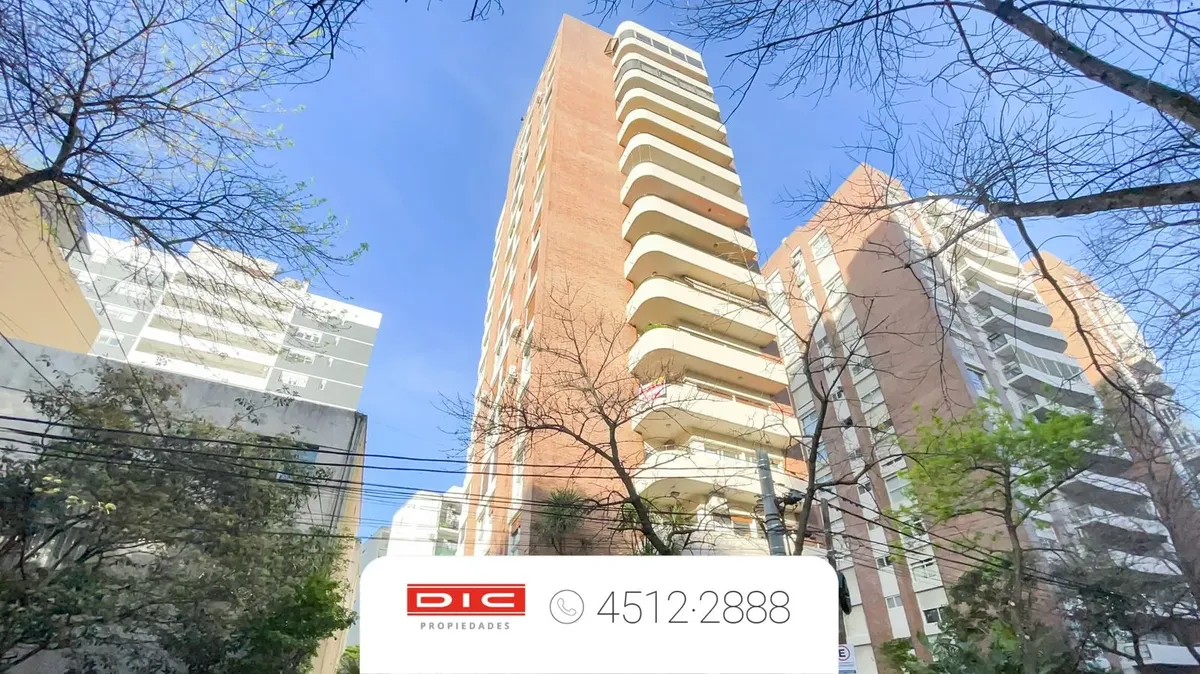 Four-bedroom apartment for rent in Acassuso