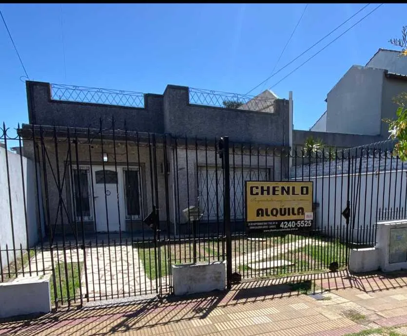 Apartamento de dois dormitórios em Lanús Este