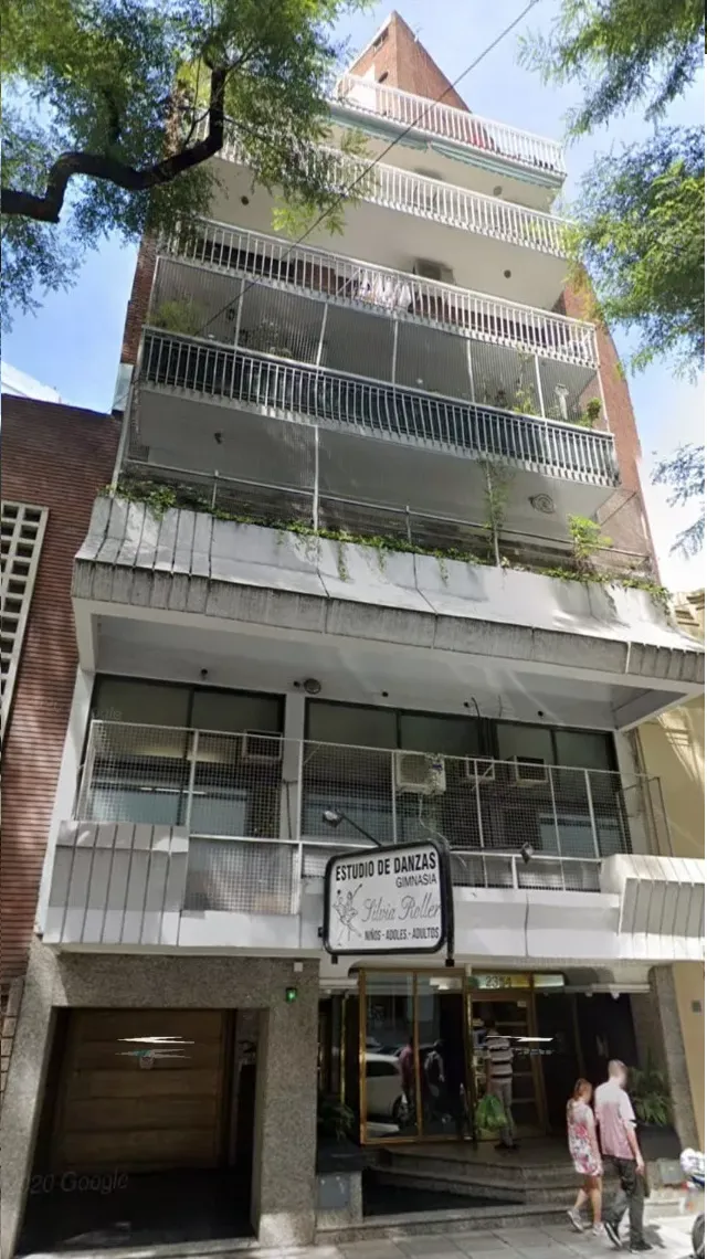 Apartamento de quatro ambientes com 3 quartos e vaga coberta em Belgrano
