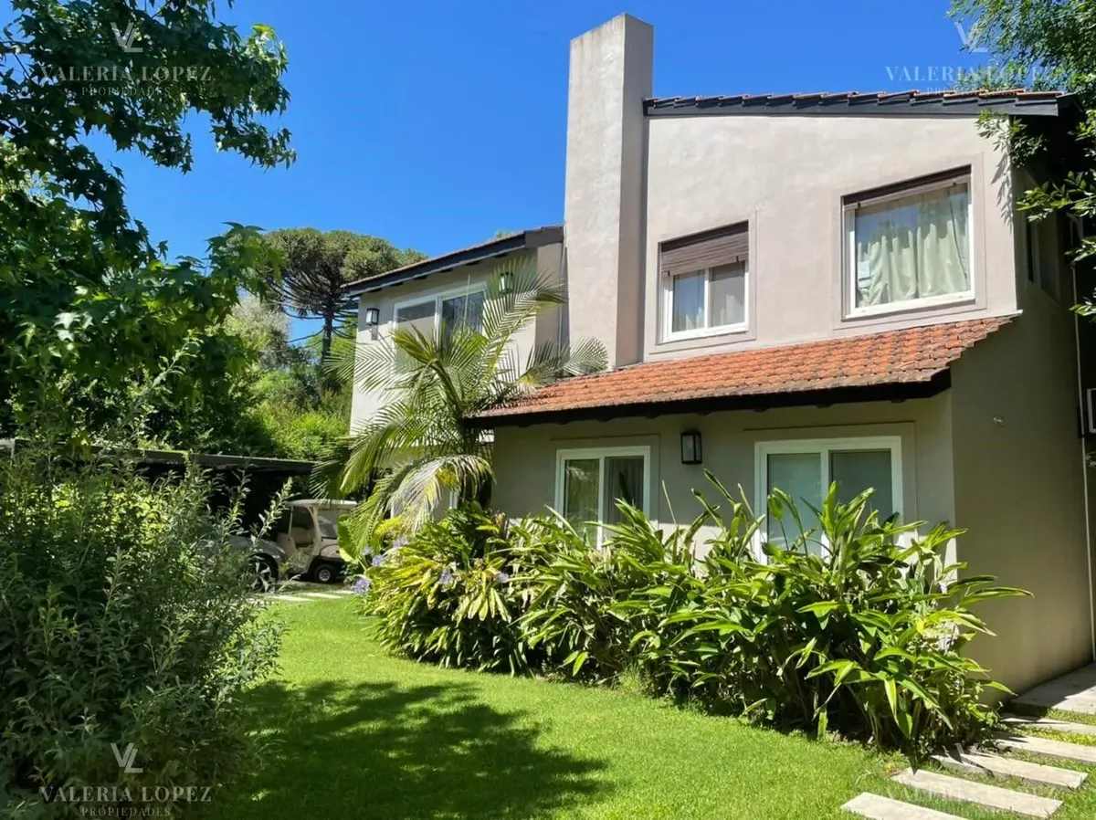 Casa de 4 dormitórios para alugar em Highland Park C.C., Pilar