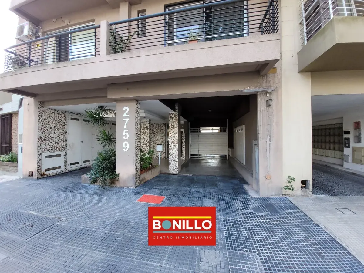 Квартира-студия в Villa del Parque с балконом