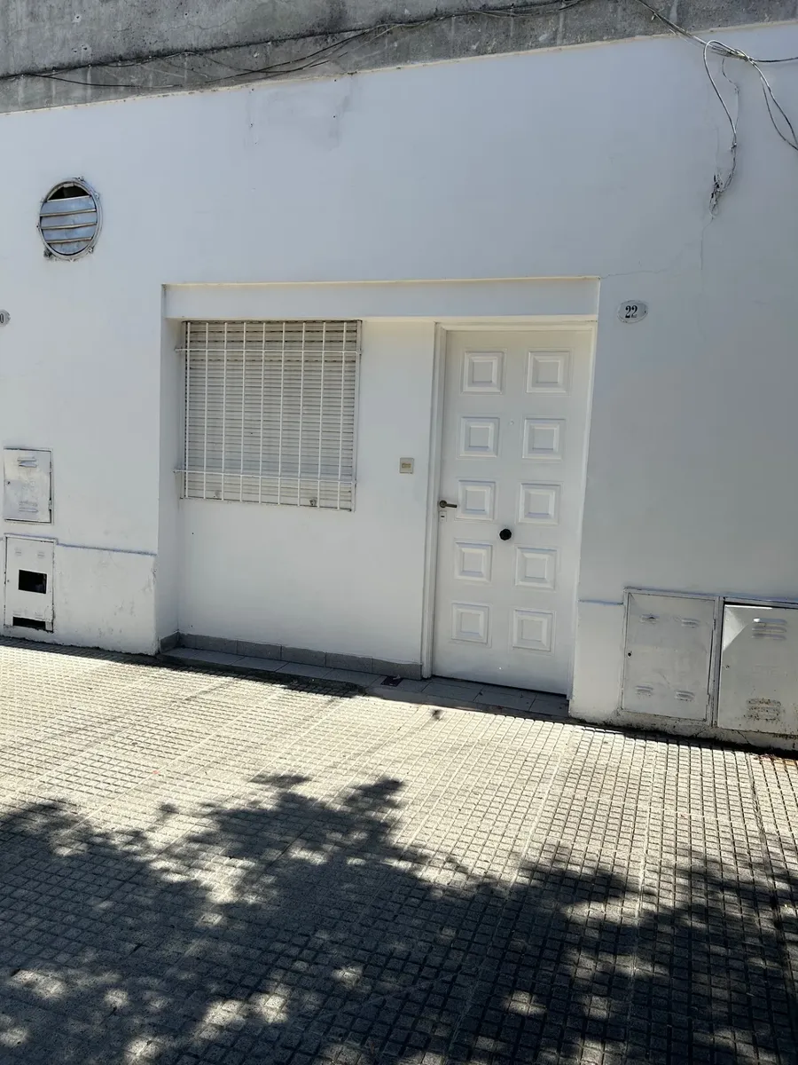 Kitnet no térreo com entrada em Beccar