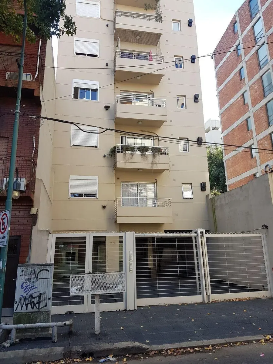 Departamento de 2 ambientes con balcón en Florida