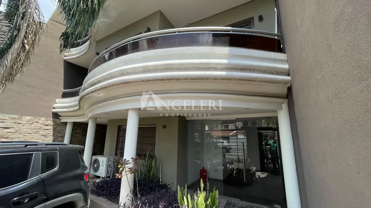 Departamento de 2 ambientes con cochera en Ramos Mejía