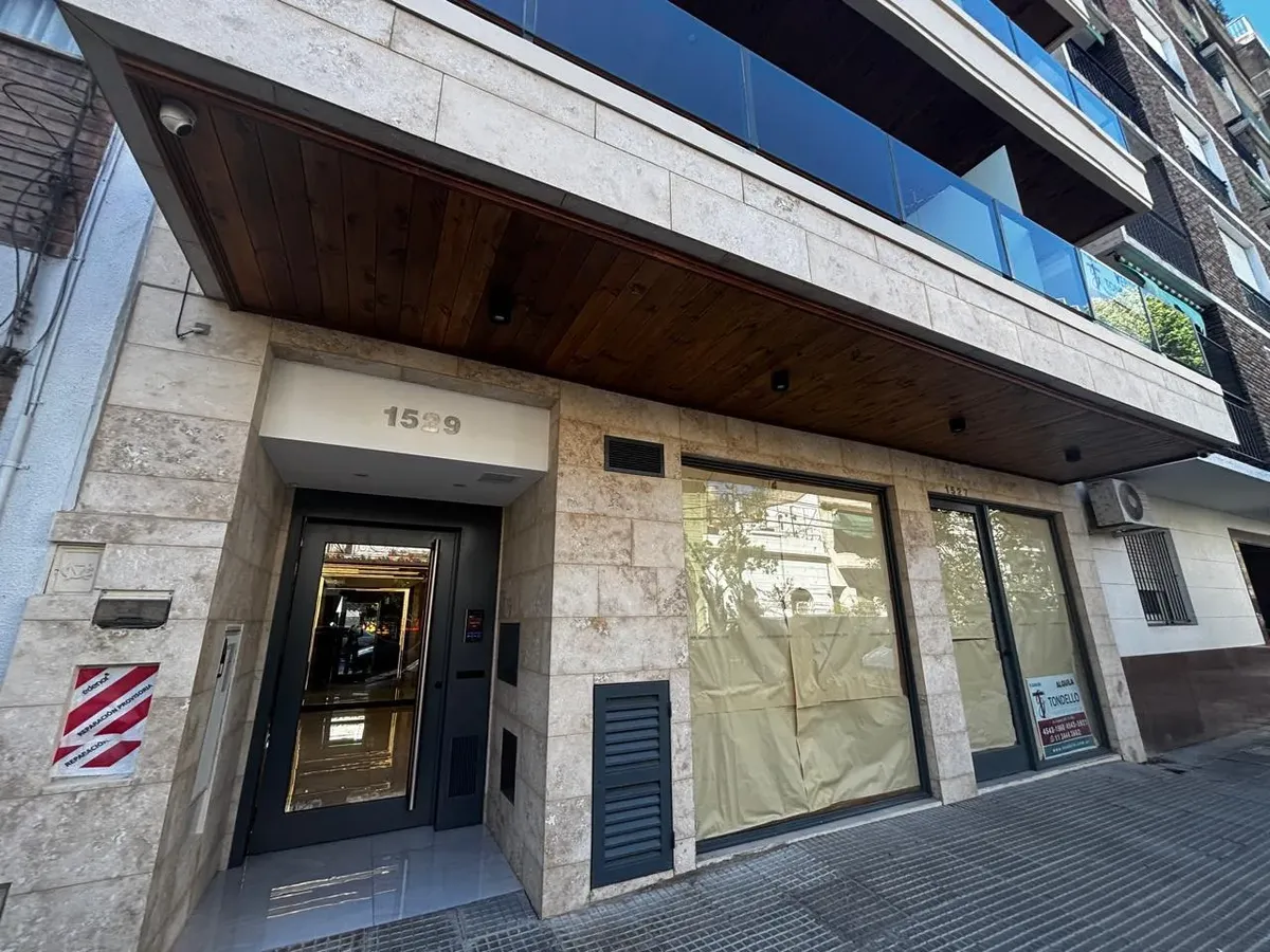 Kitnet novo (nunca habitado) com varanda em Palermo