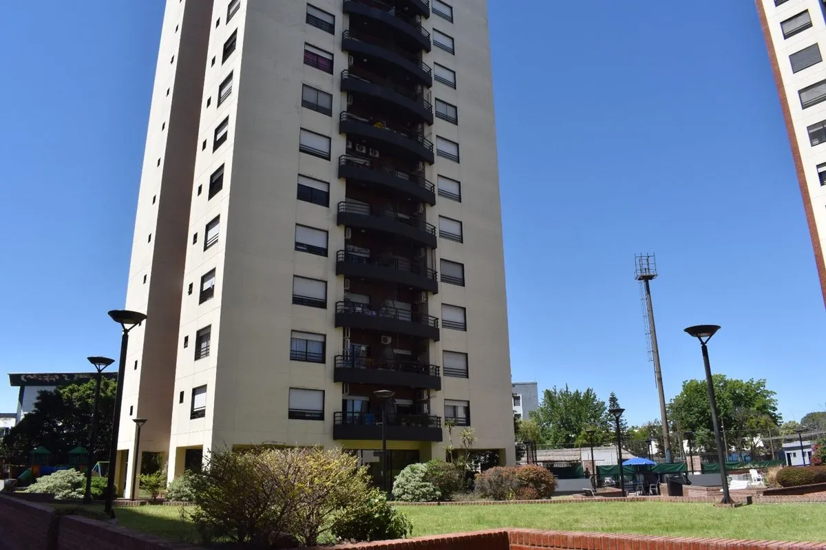 Аренда трёхкомнатной квартиры с 3 спальнями в Terrazas de Quilmes