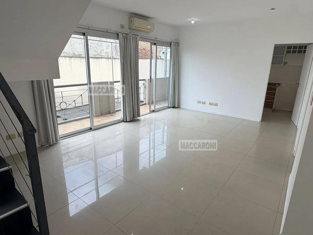 Двухспальная квартира PH в Mataderos