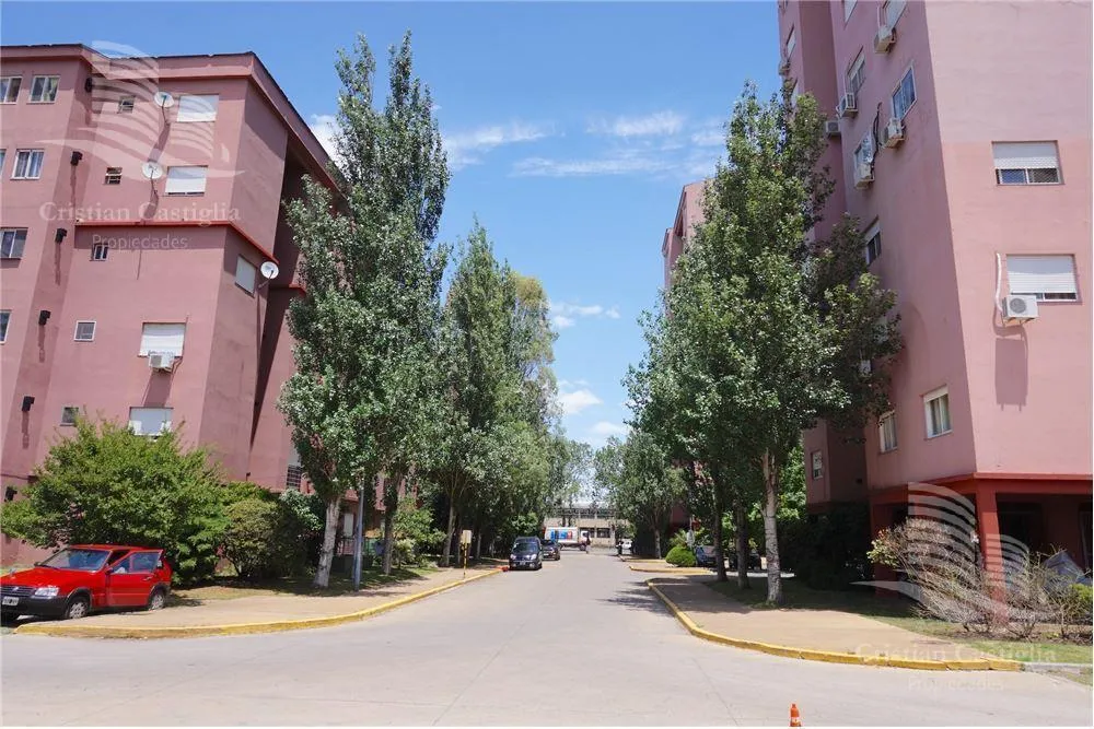Departamento de 2 ambientes en Tigre, piso 11 en Complejo Los Álamos