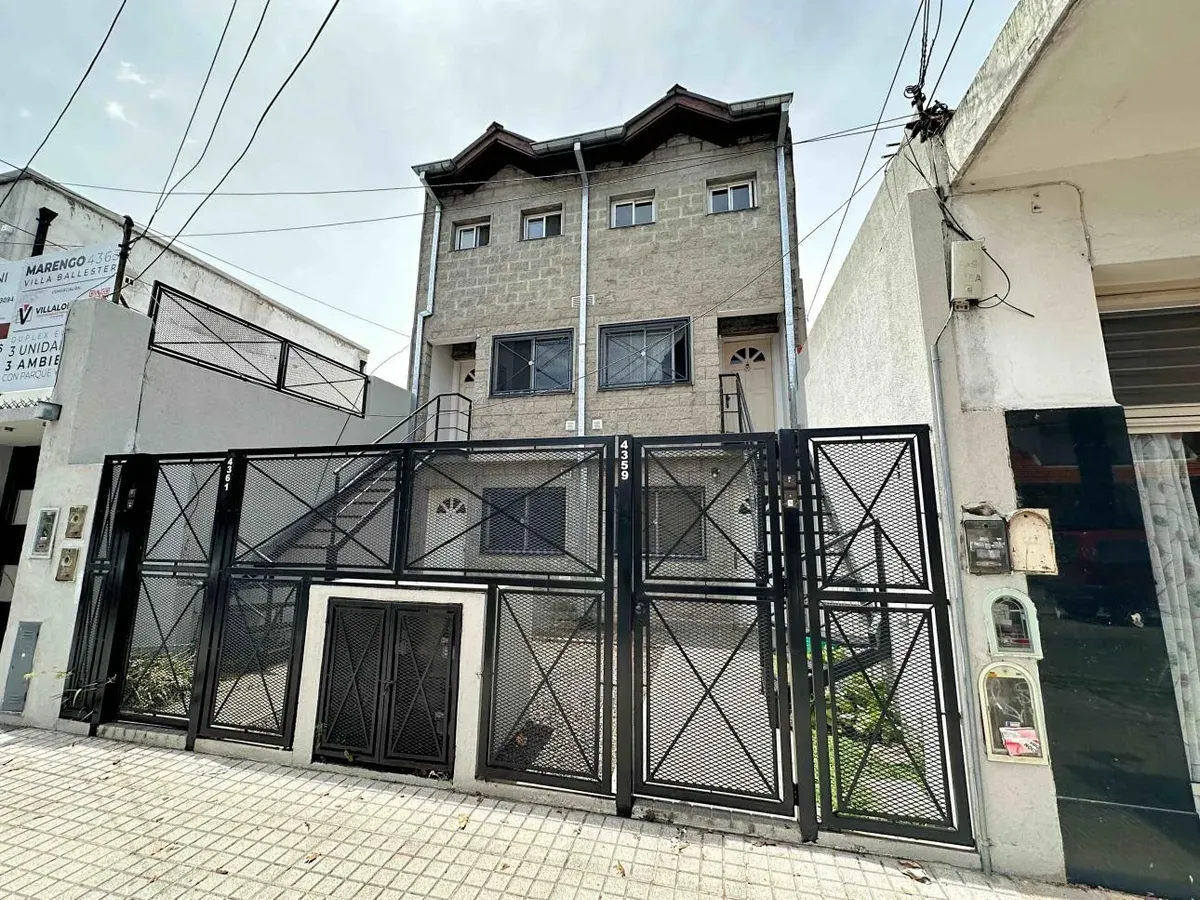 Apartamento de 2 ambientes com pátio em General San Martín