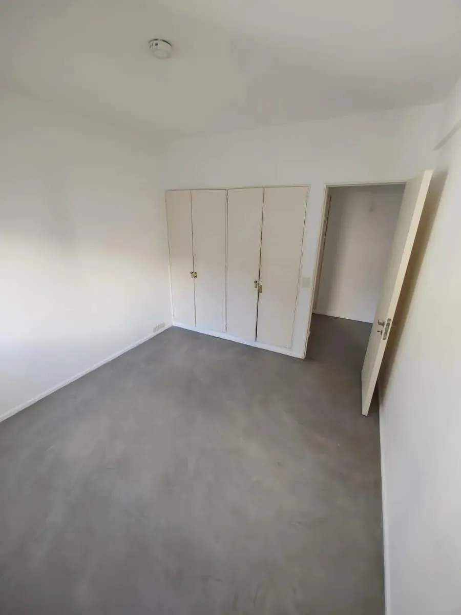 Apartamento de três ambientes com 2 quartos em Recoleta