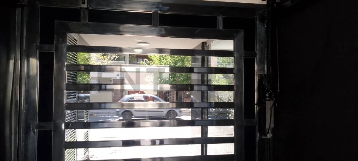 Departamento de 2 ambientes apto profesional en Monte Castro