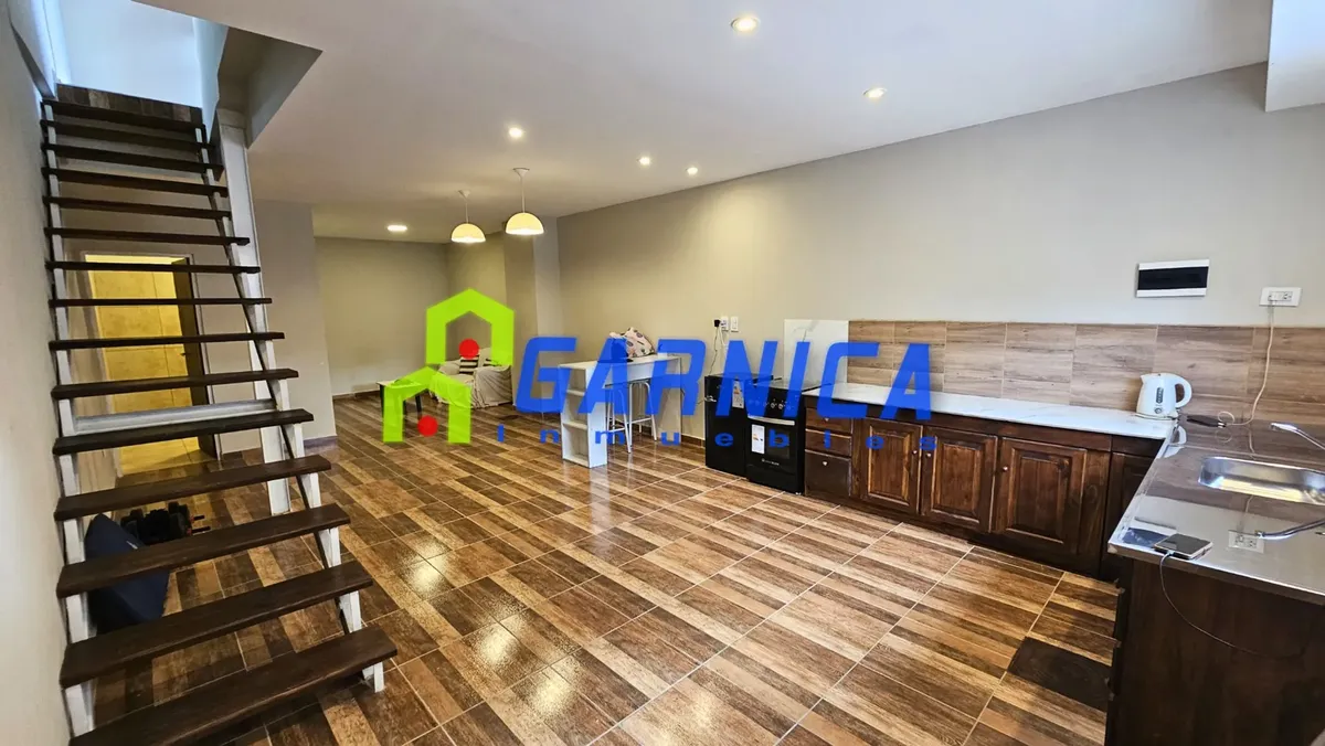Apartamento PH de 1 quarto para aluguel em Ituzaingó