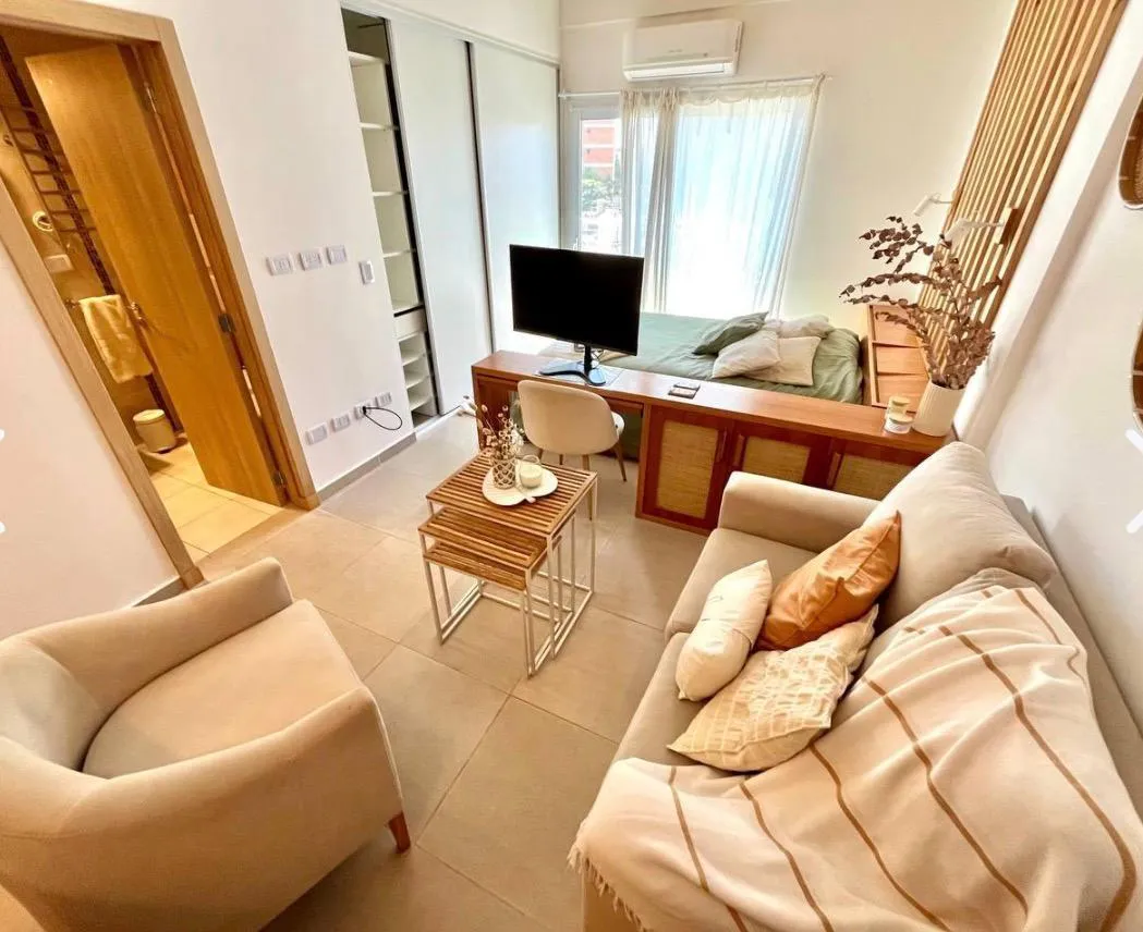 Меблированная квартира с 1 спальней в Quilmes