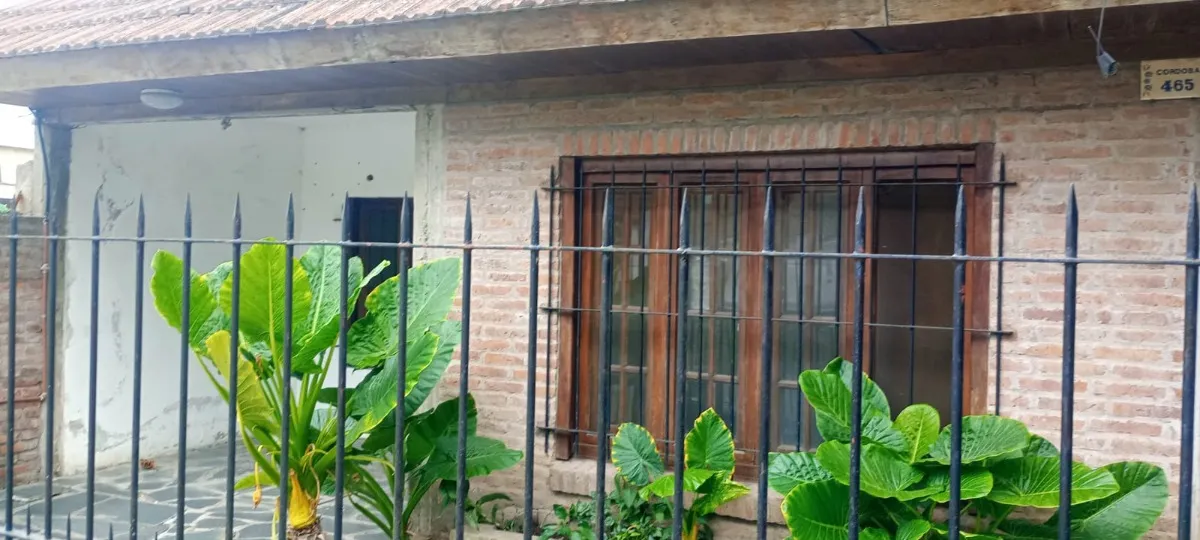 Two-bedroom apartment with parking in General Pacheco (Tigre)