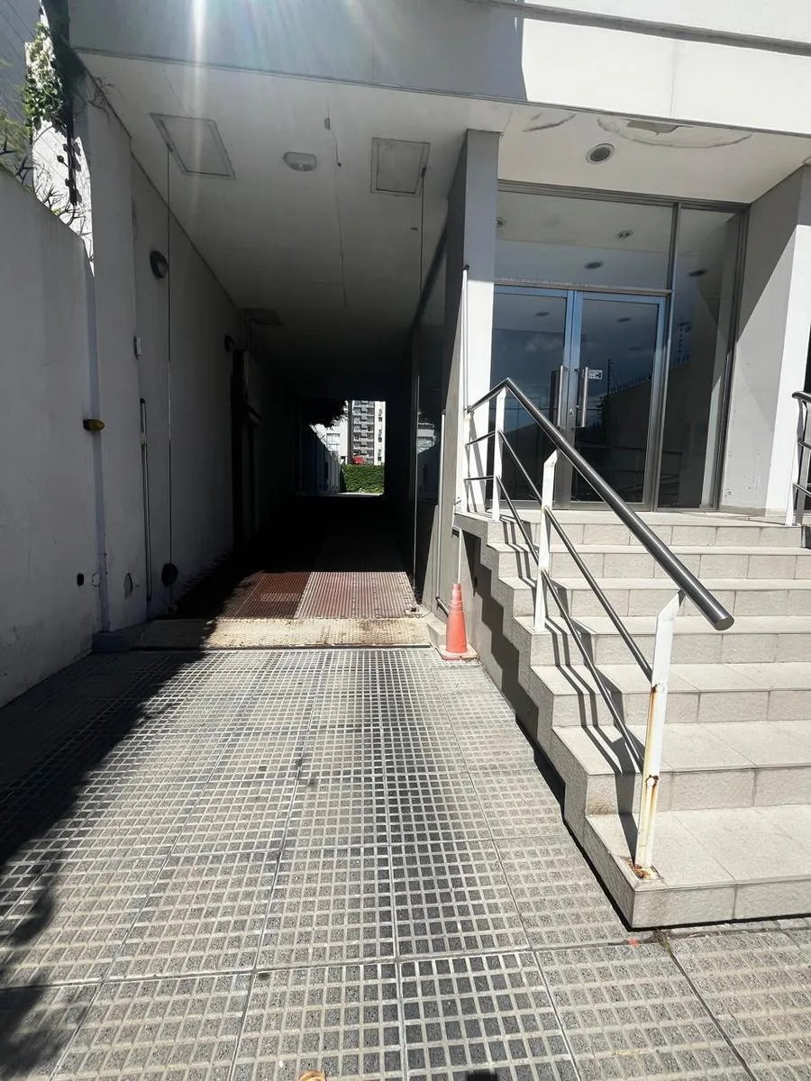 Two-room apartment with parking in Quilmes Centro