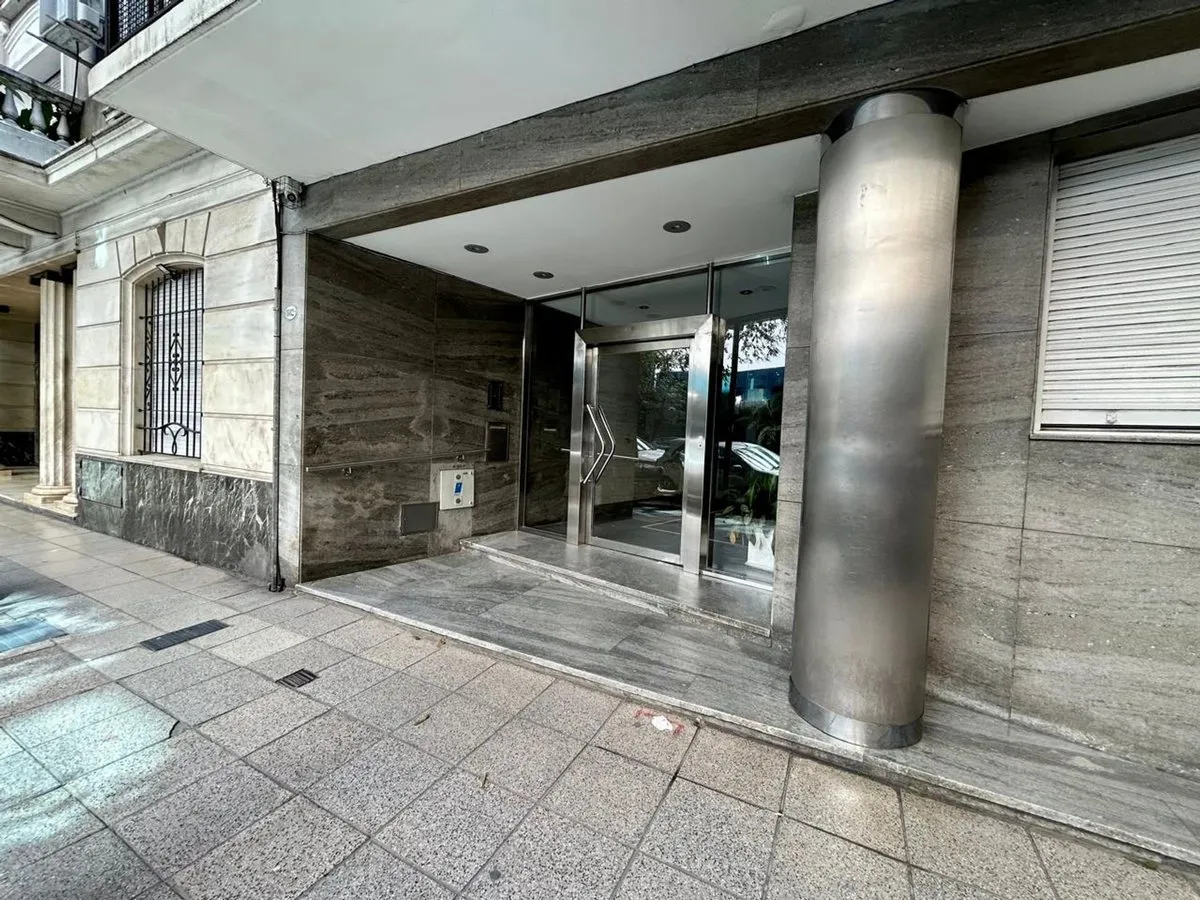 Apartamento de 2 ambientes com 1 quarto em Recoleta