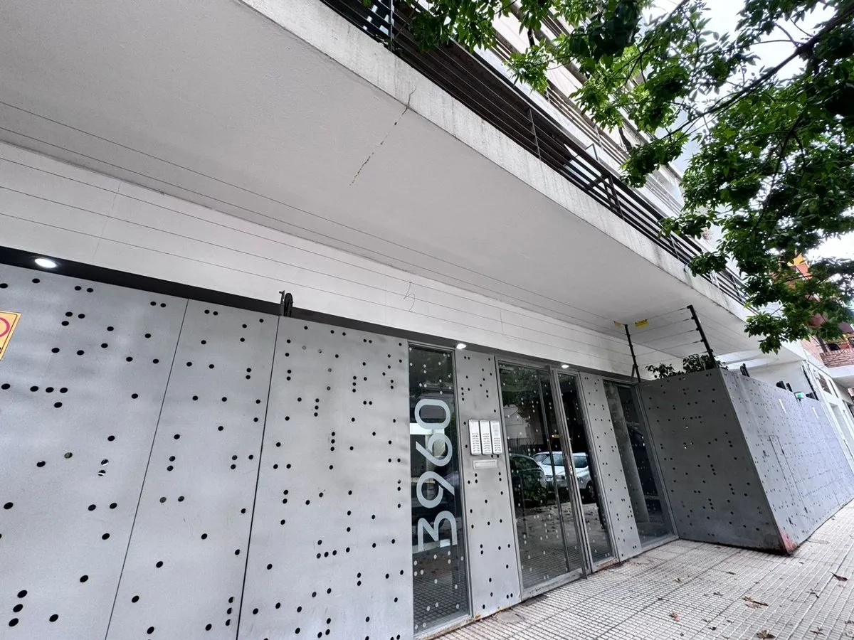 Monoambiente amoblado con balcón en San Martín