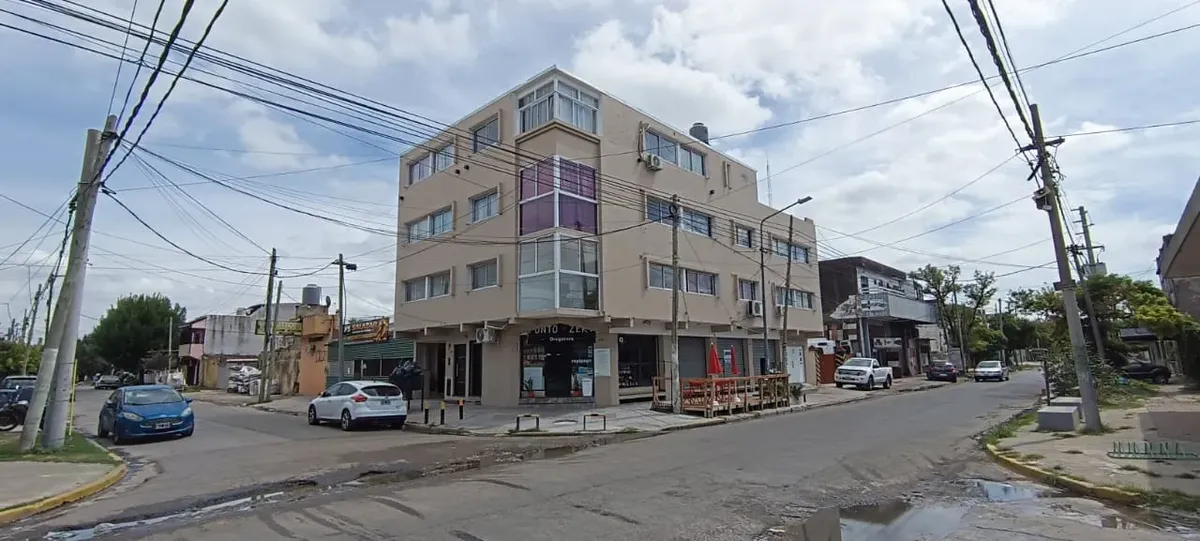 Apartamento de dois ambientes com 1 quarto em José C. Paz