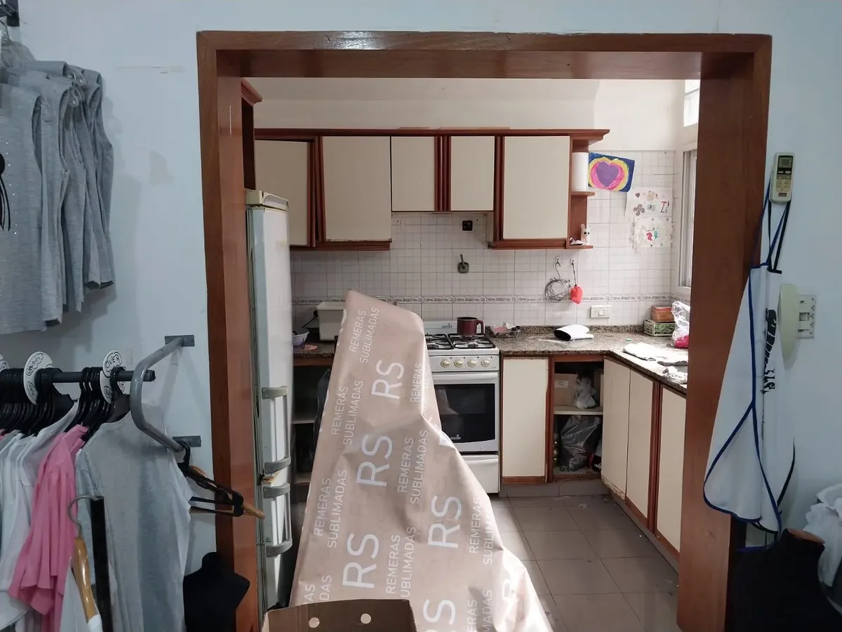 Коммерческая квартира на углу с 2 спальнями в Villa Devoto