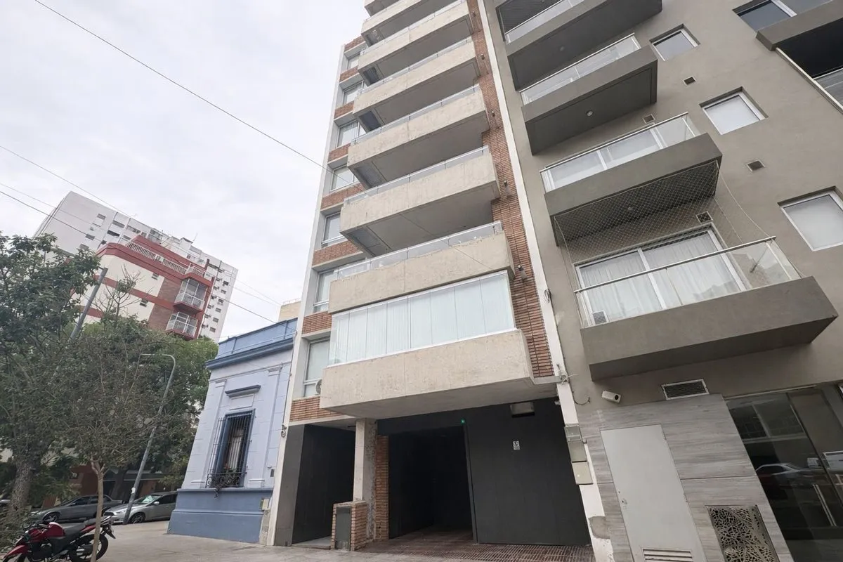 Two-bedroom apartment in Agronomía