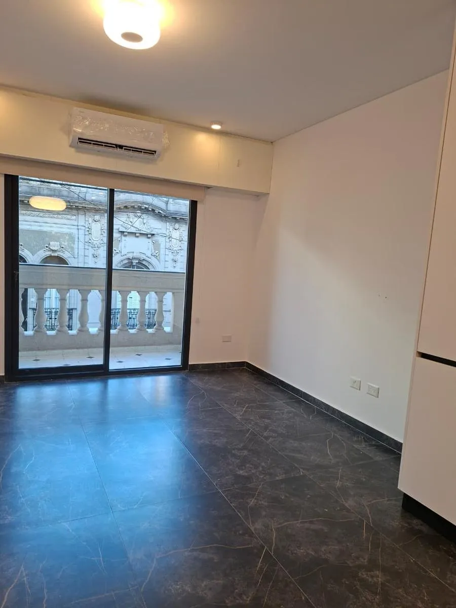 Studio apartment in Flores