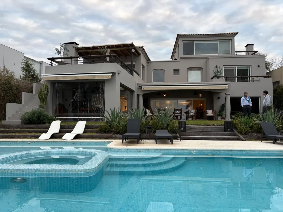 Four-bedroom apartment in Tigre, Castores Nordelta