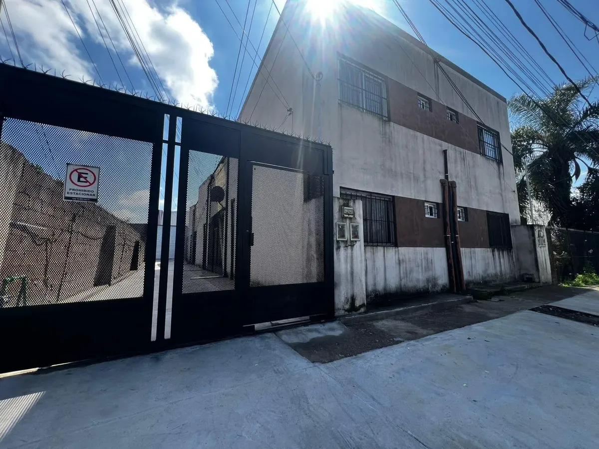 Two-room ground-floor PH in Las Tunas, Tigre