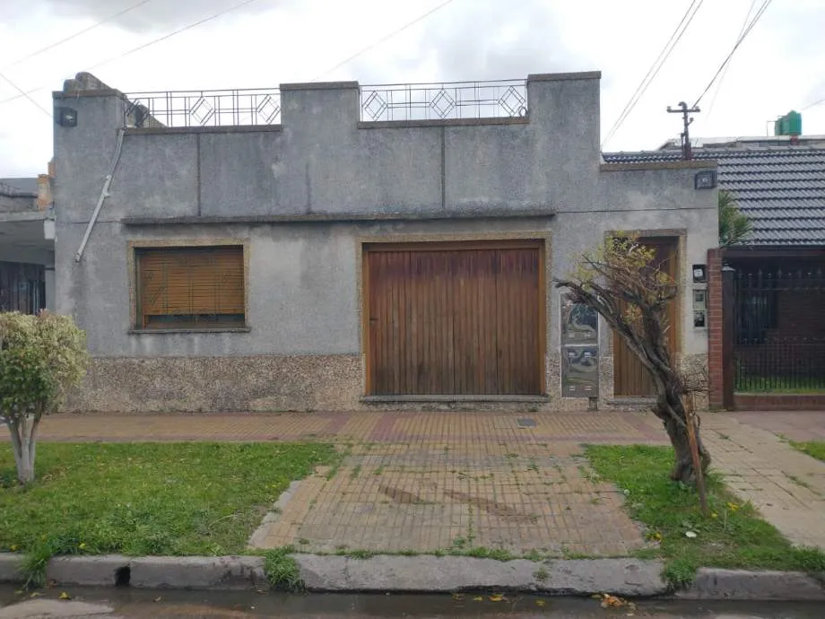 Квартира в стиле casa с 1 спальней в Avellaneda
