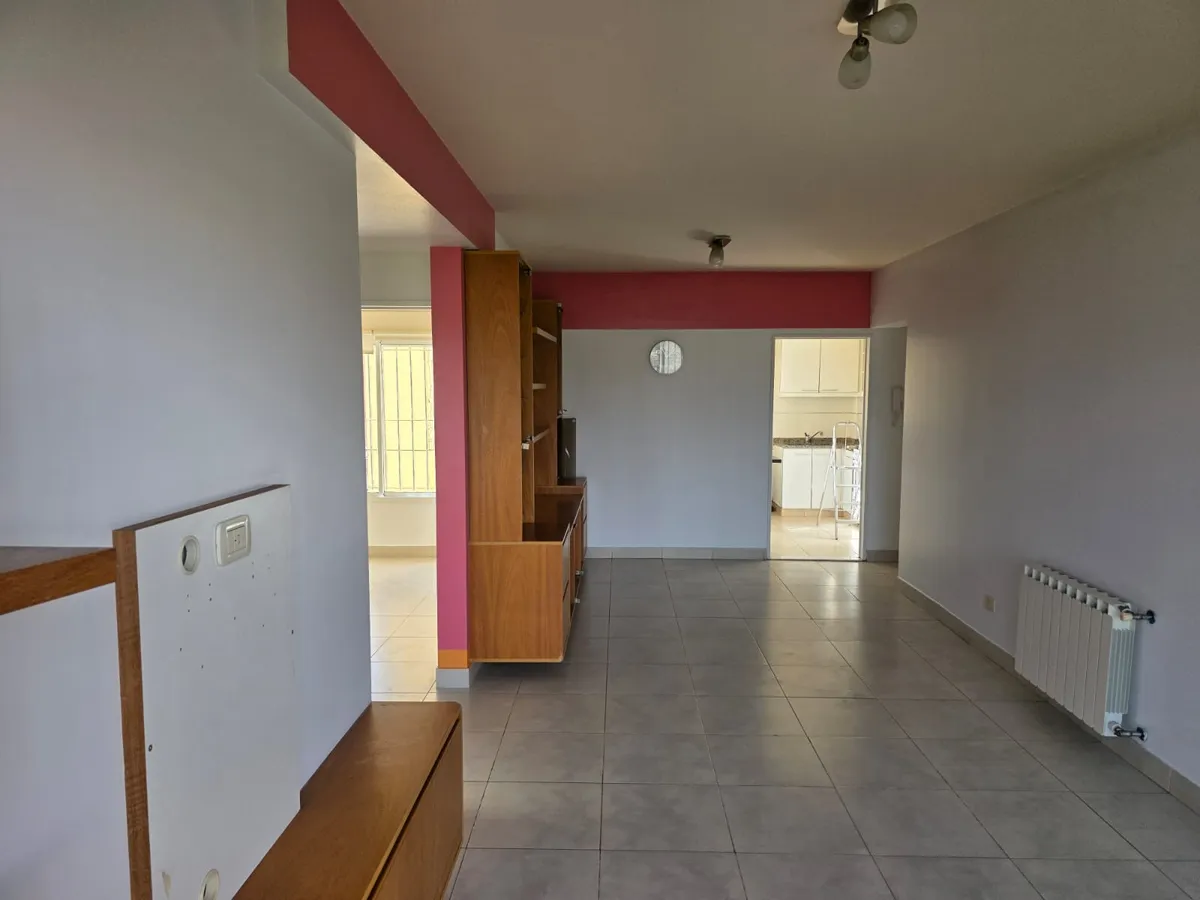 Apartamento mobiliado de 2 dormitórios em Balvanera