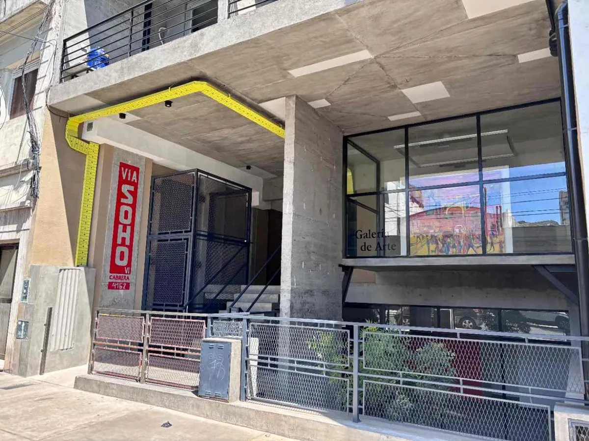 Kitnet novo com varanda em Palermo Soho
