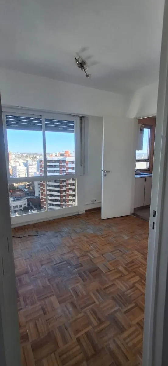 Two-room apartment for rent in Ramos Mejía Sur