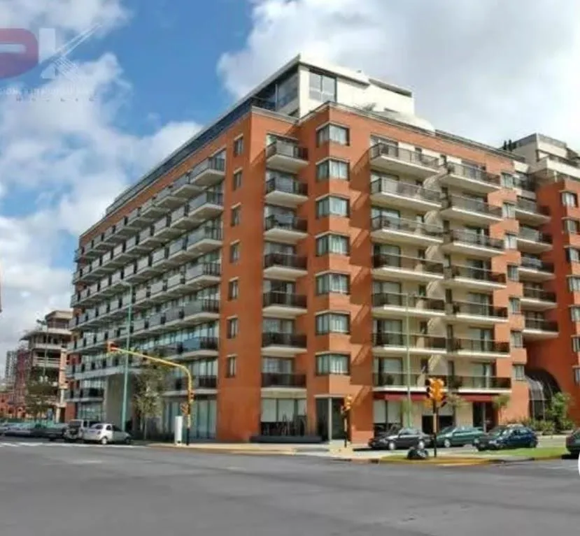 Трёхкомнатная квартира в Puerto Madero в комплексе Brisas