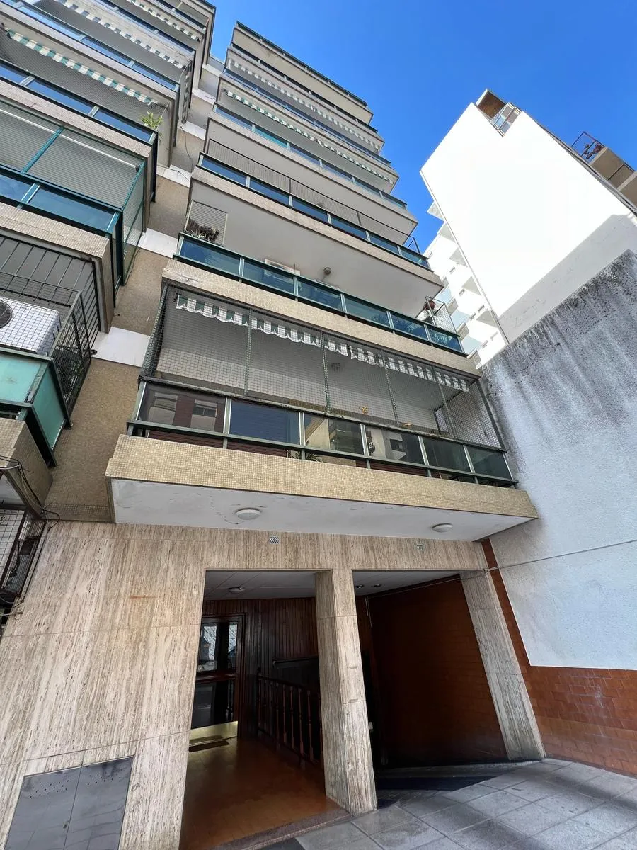 Departamento de 2 ambientes con balcón en Villa Ballester