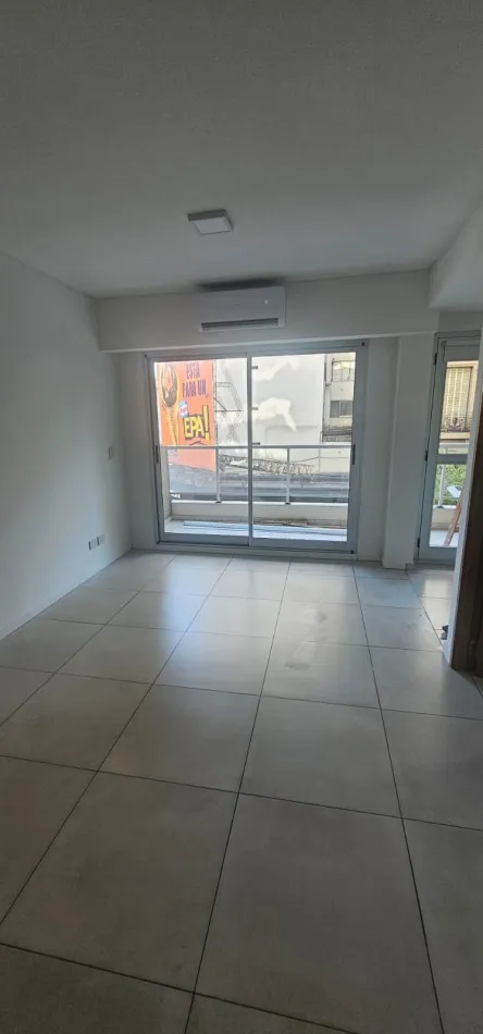 Студия в аренду в Recoleta без мебели на Agüero y Córdoba