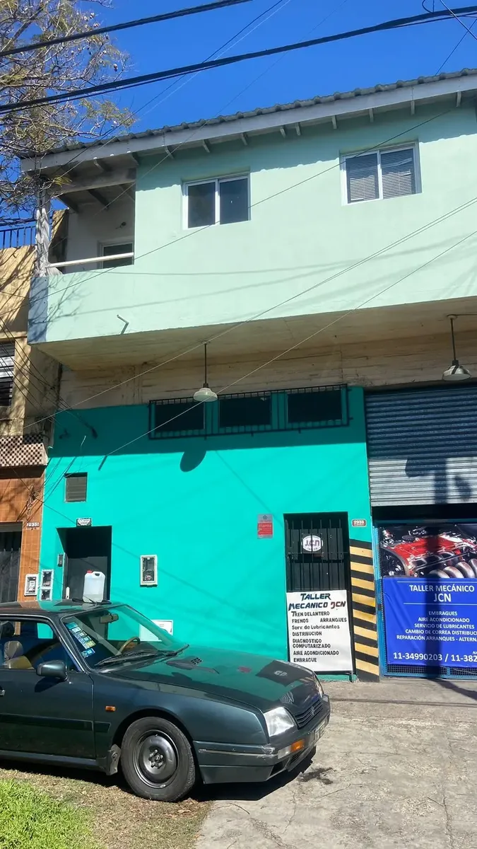 Studio apartment facing the courtyard in La Matanza