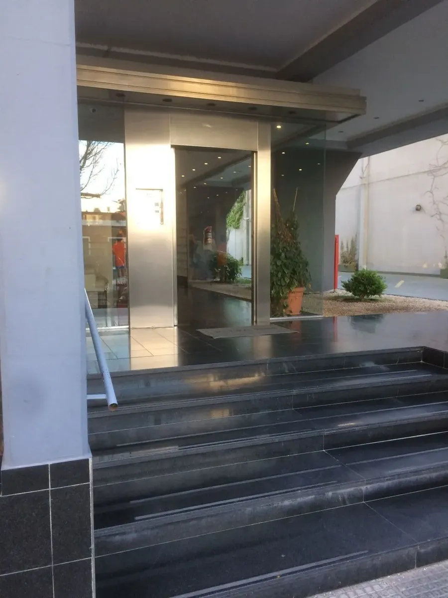 Departamento de 2 ambientes con balcón en Colegiales