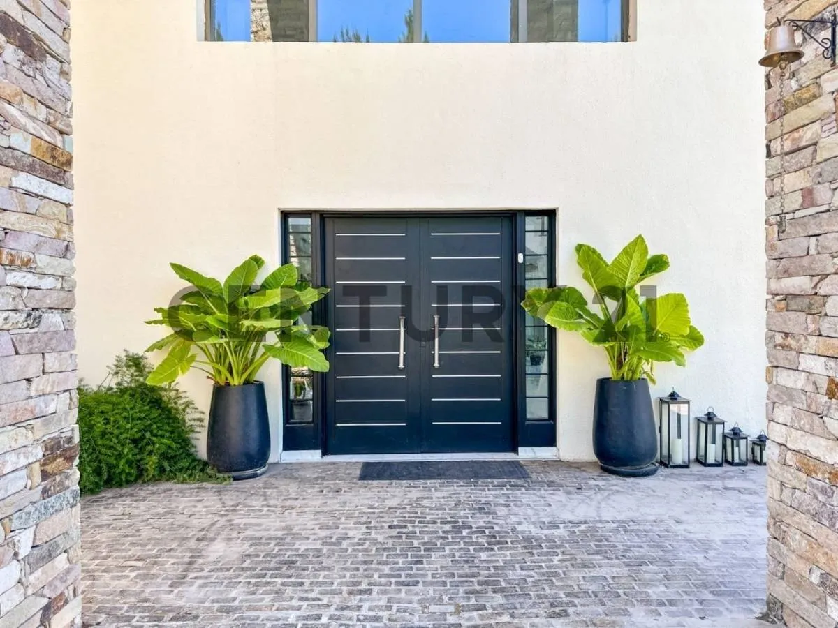 Luxury house for rent with 5 bedrooms in Tigre
