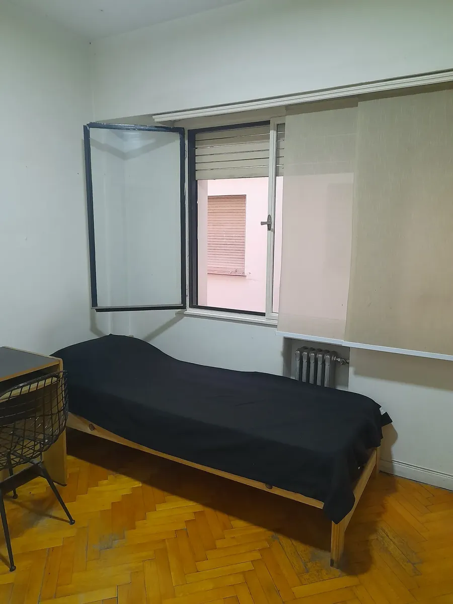 Room for rent for one person in Núñez