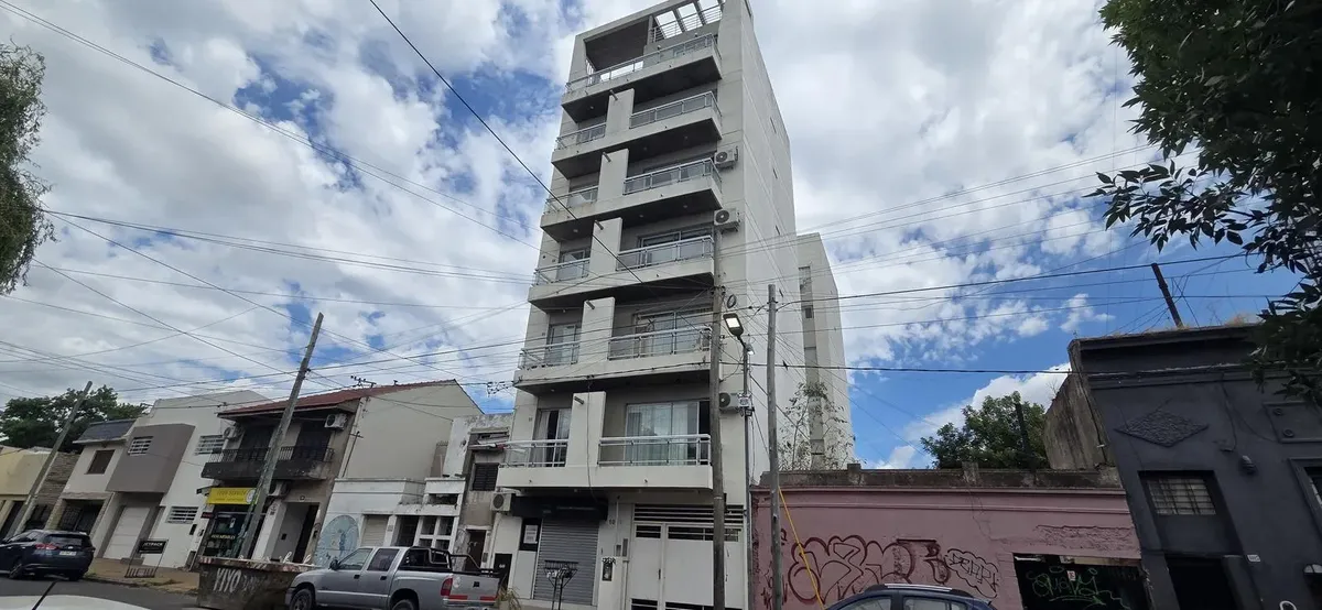 Apartamento de 1 quarto para alugar em La Plata