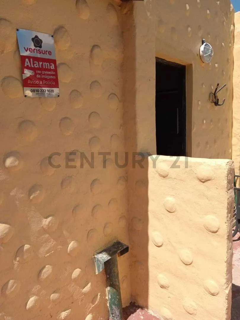 Apartamento de dois ambientes novo com pátio em Boulogne