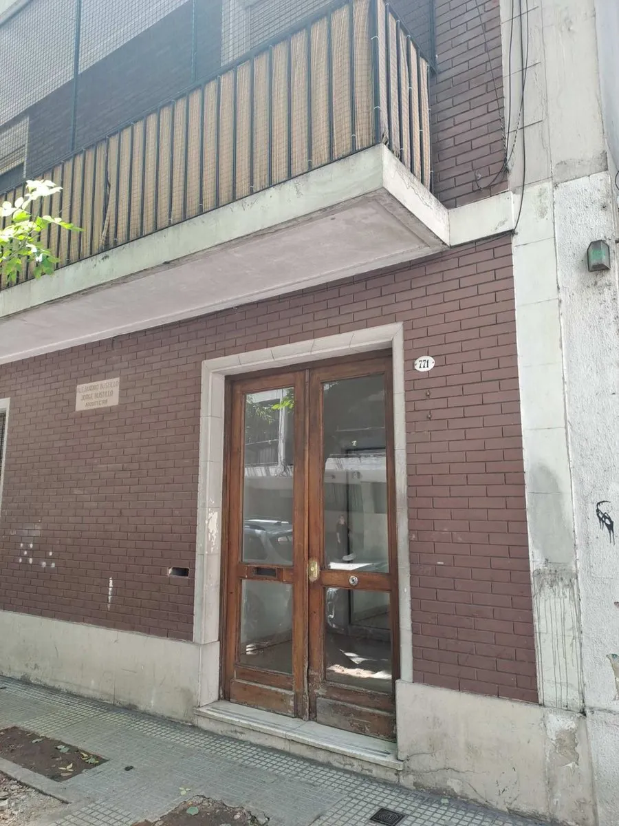 Departamento de 2 ambientes en 1er piso en Almagro