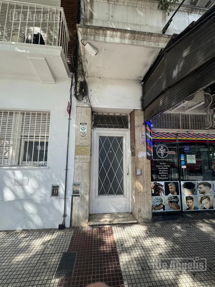 Apartamento PH de dois ambientes com 2 quartos em Morón Norte