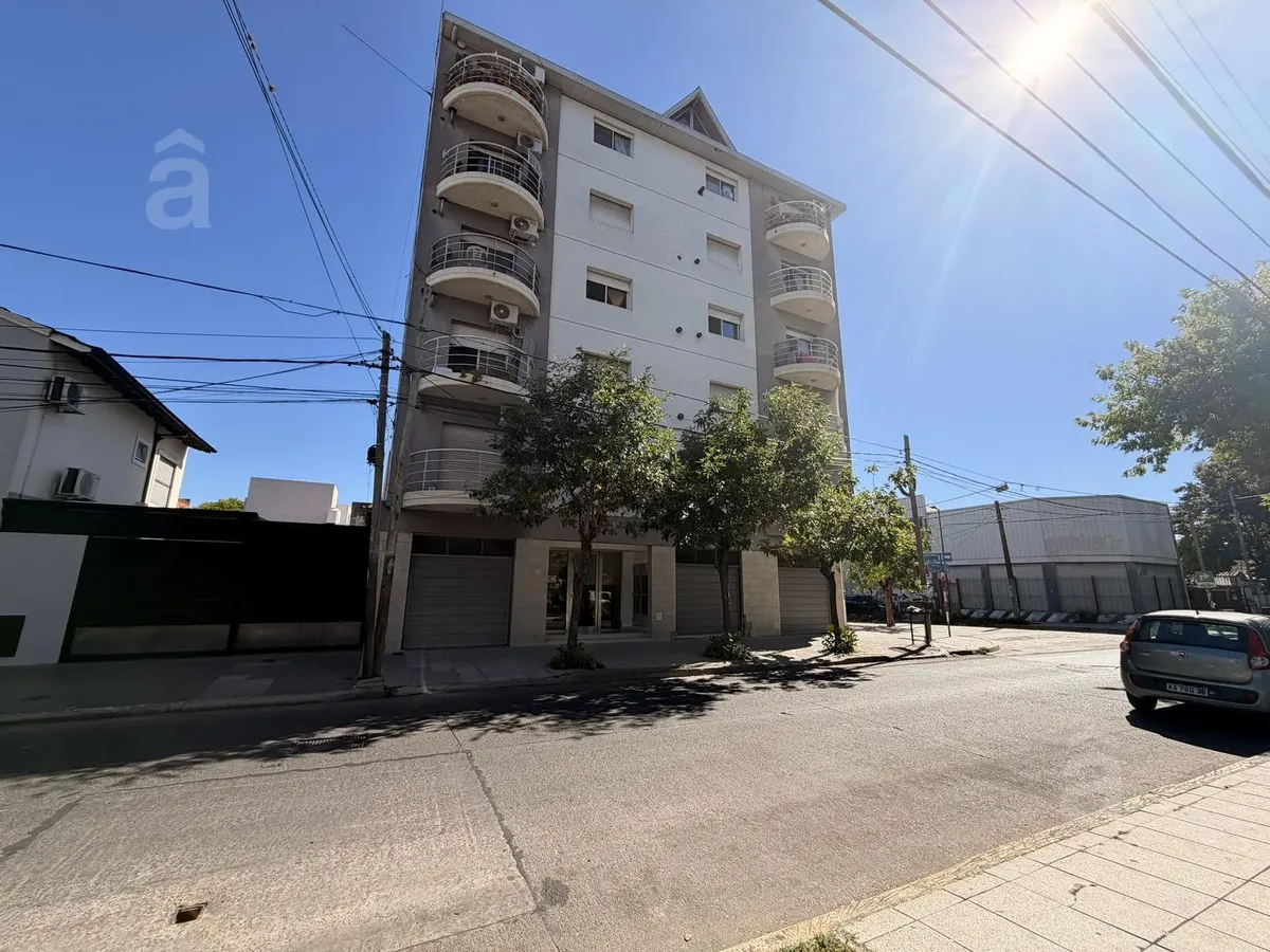 Departamento de 2 ambientes en Villa Ballester