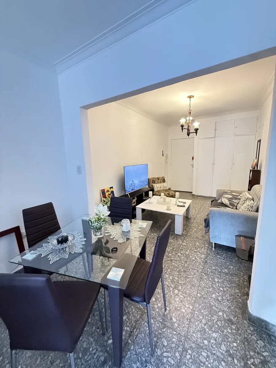 Two-room apartment with patio in Palermo Hollywood