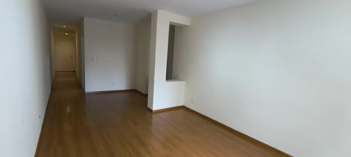 Квартира после ремонта с 3 спальнями в San Nicolás