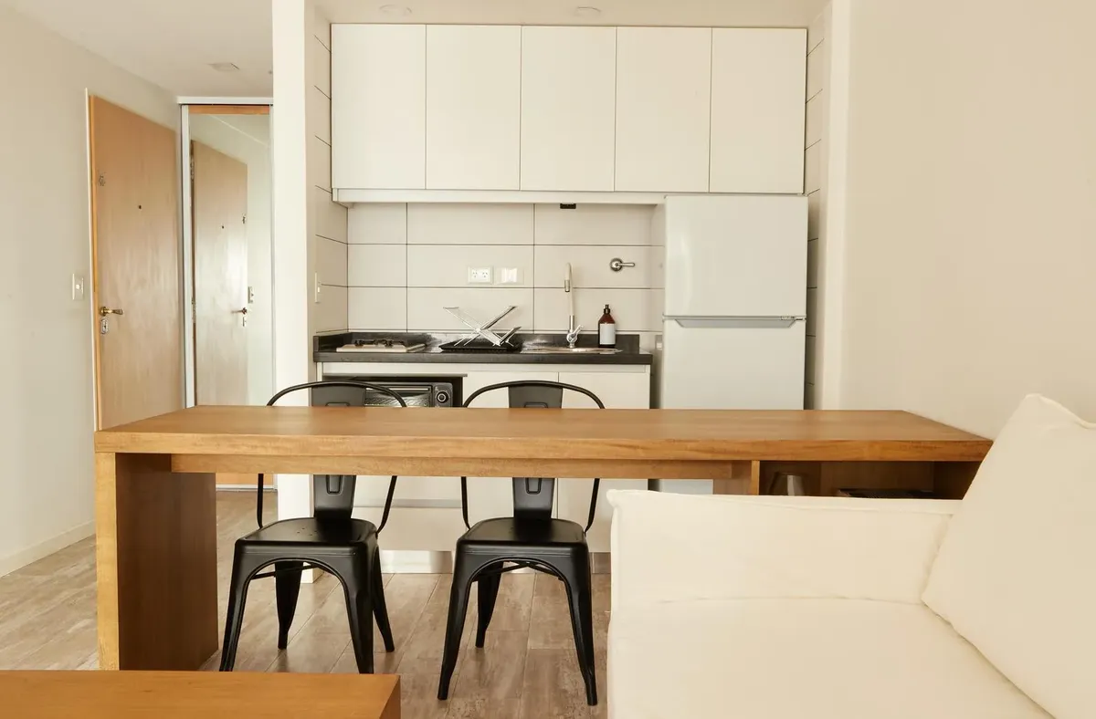 Studio apartment with balcony in Recoleta