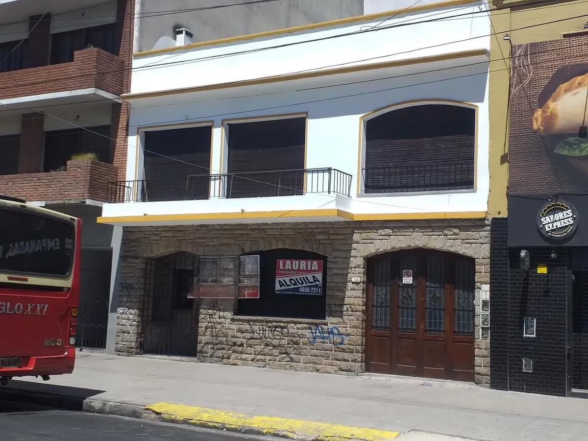 Departamento de 3 ambientes en 1º piso en Ramos Mejía Norte
