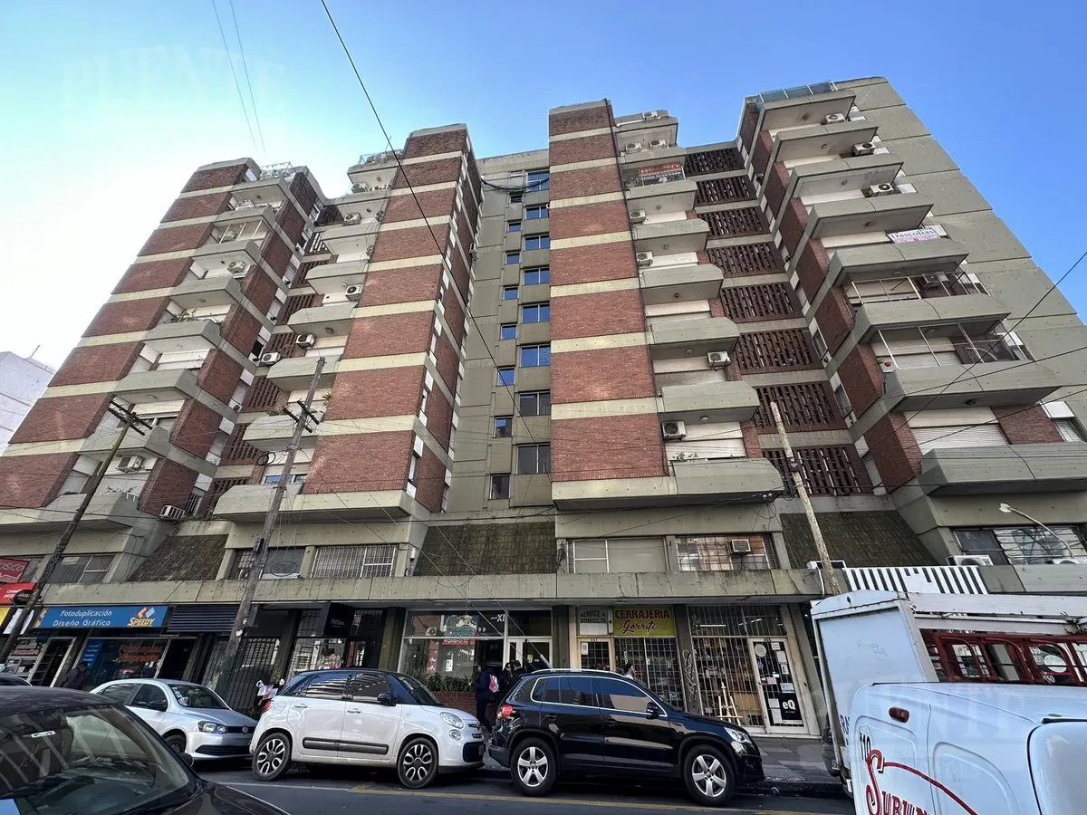 Apartamento de três ambientes em Lomas de Zamora Oeste