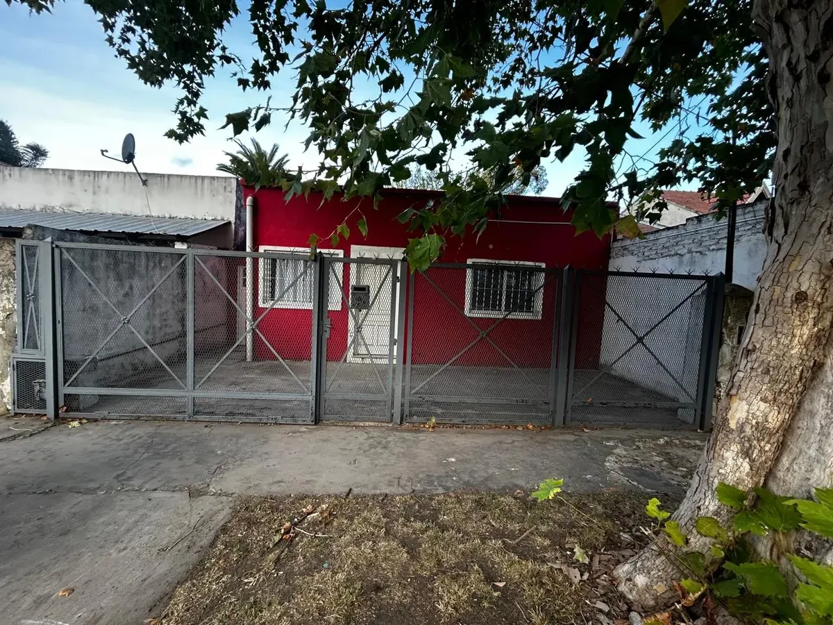 Excelente Oportunidad 3 Ambientes Con Cochera Y Patio